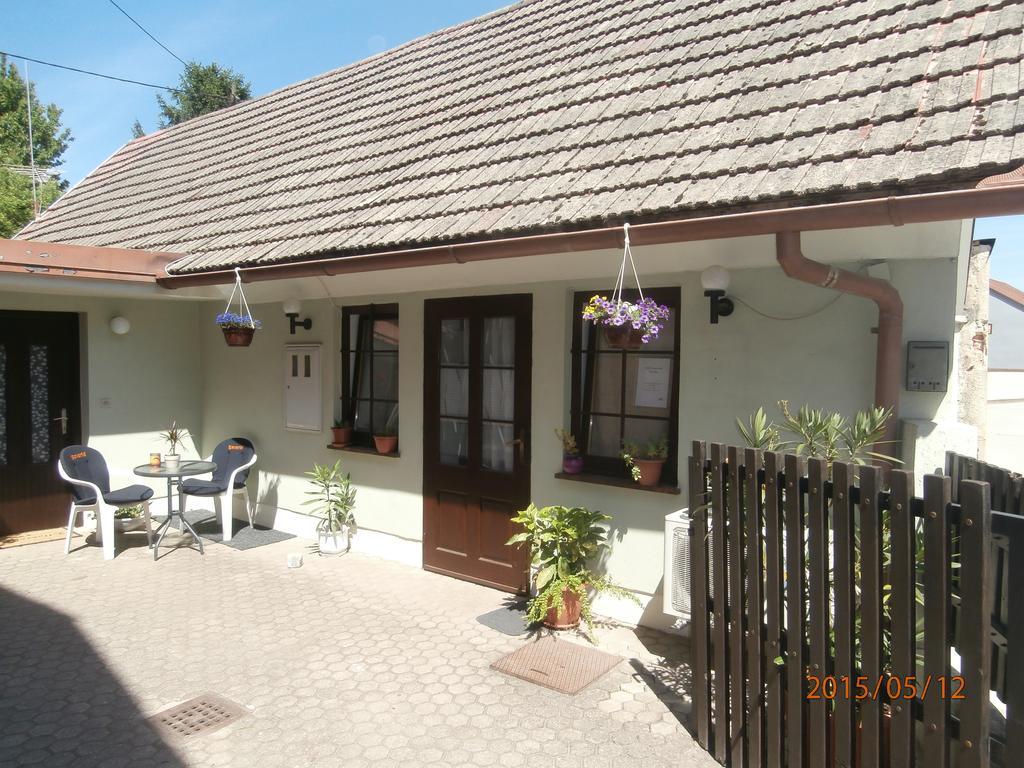 Apartments Paradiso ساموبور الغرفة الصورة